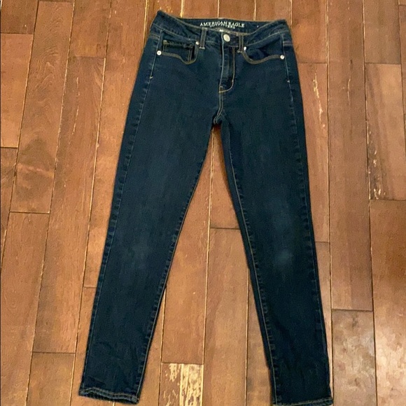 American Eagle High rise dark wash jeans - Picture 1 of 4